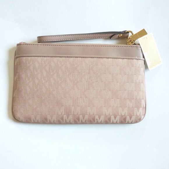 New! MICHAEL KORS MK Logo Jet Set Medium Top Zip Wristlet With Strap Color Fawn - Picture 4 of 4